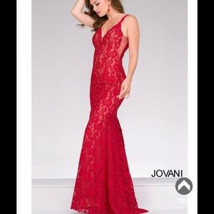 Spring ‘19 Jovani red lace dress in size 8. #48994